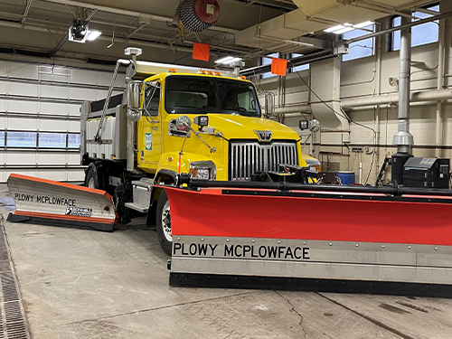 Plowy McPlowface – MB4
